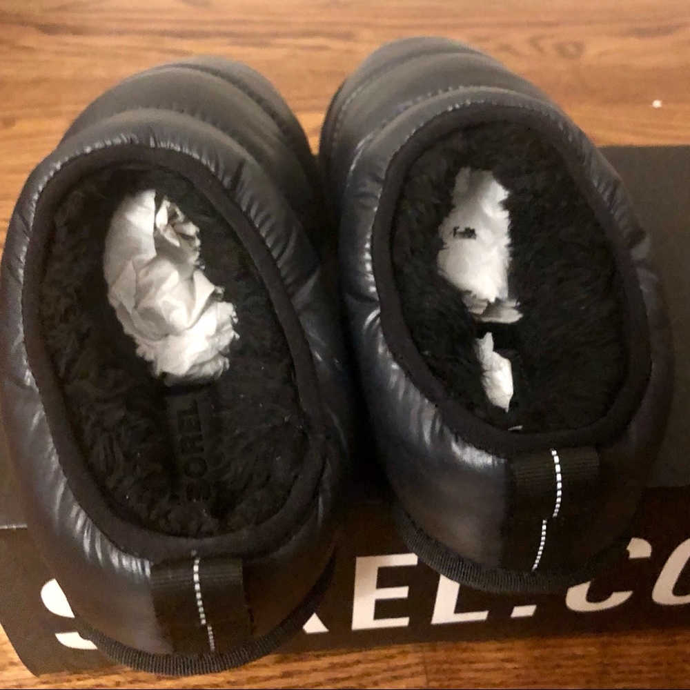 Sorel
Women's Hadley Slippers Size 6 Navy Blue